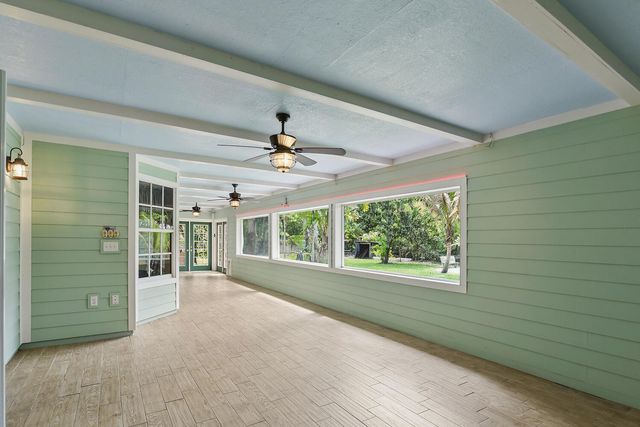 16244 E Downers Drive E, The Acreage, FL 33470