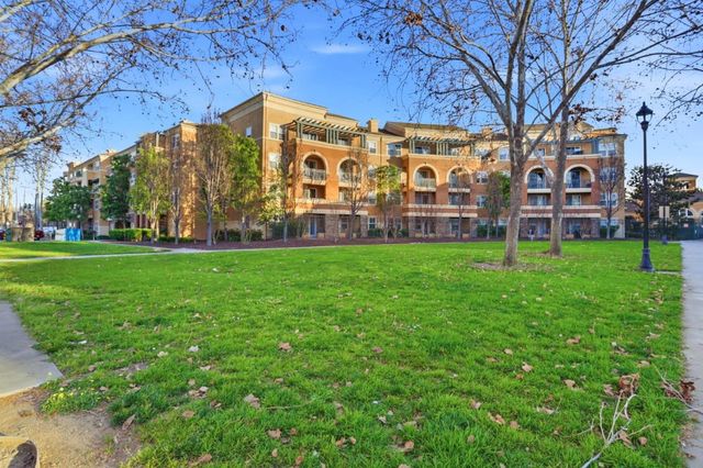 1310 Saddle Rack Street 314, San Jose, CA 95126