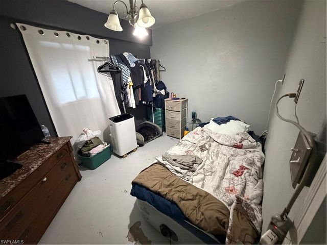1398 Sunrise DR, North Fort Myers, FL 33917