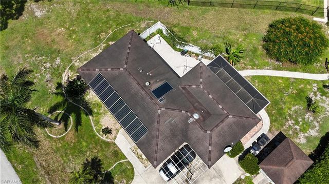1398 Sunrise DR, North Fort Myers, FL 33917