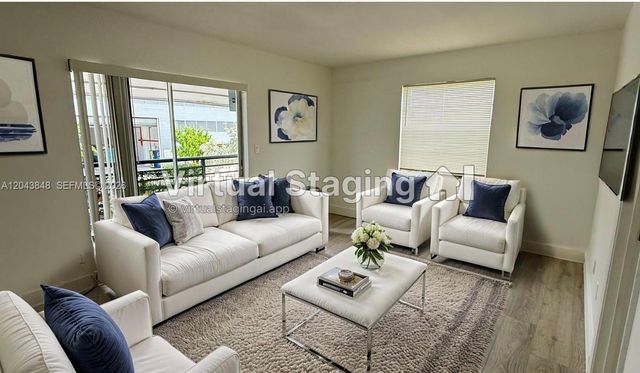 411 SE 10th St 3, Hallandale Beach, FL 33009