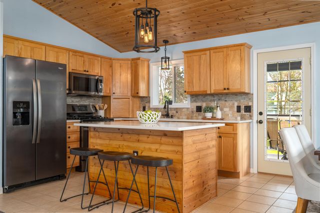 301 3rd Avenue SW, Milltown, WI 54858