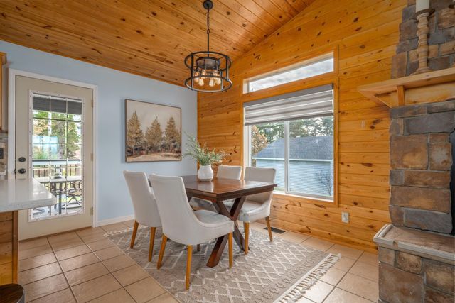 301 3rd Avenue SW, Milltown, WI 54858