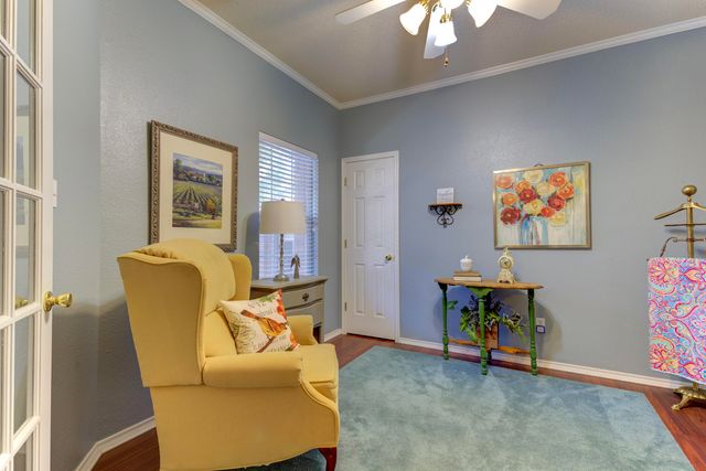 118 N Vicksburg Avenue, Lubbock, TX 79416