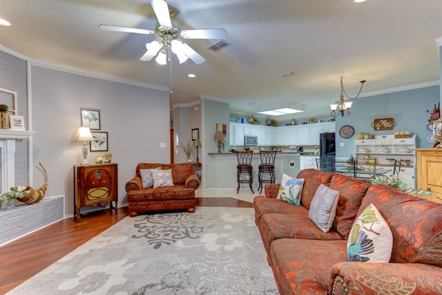 118 N Vicksburg Avenue, Lubbock, TX 79416