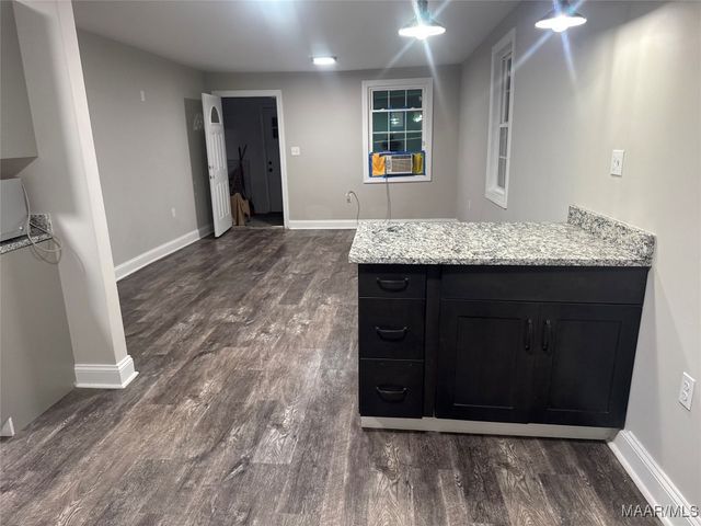 3827 EDGAR D NIXON Avenue, Montgomery, AL 36105