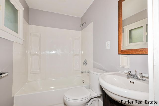 2029 7th Street, Muskegon Heights City, MI 49444