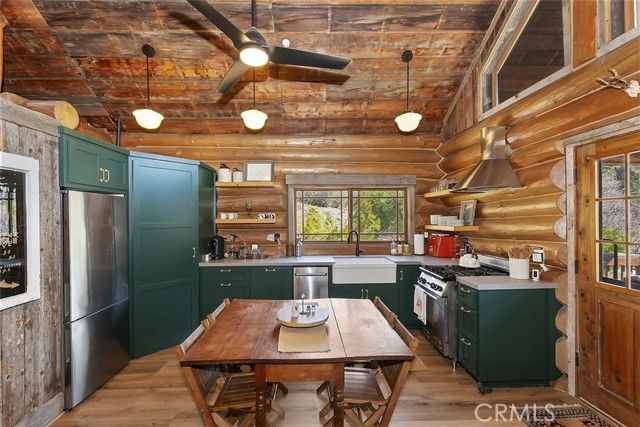 29632 Hook Creek Road, Cedar Glen, CA 92321