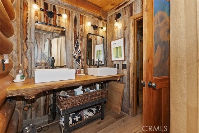 29632 Hook Creek Road, Cedar Glen, CA 92321