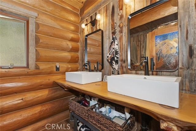 29632 Hook Creek Road, Cedar Glen, CA 92321