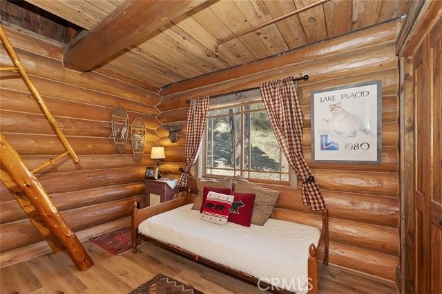 29632 Hook Creek Road, Cedar Glen, CA 92321