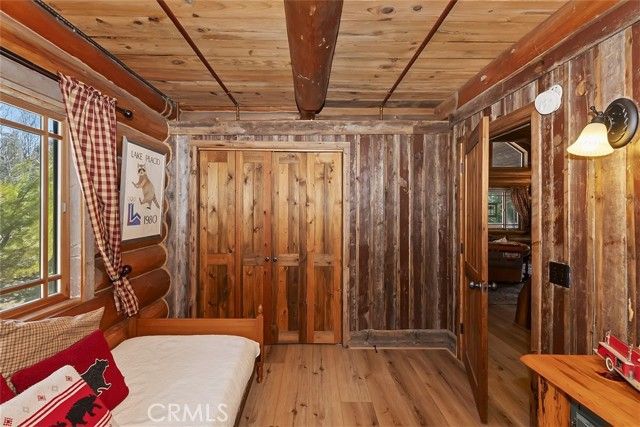 29632 Hook Creek Road, Cedar Glen, CA 92321