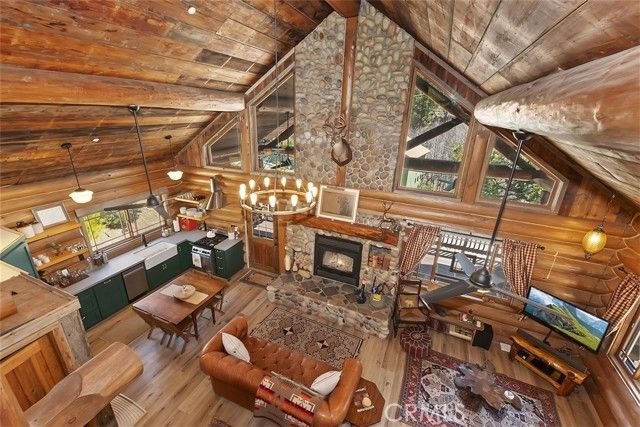 29632 Hook Creek Road, Cedar Glen, CA 92321