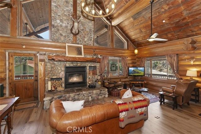 29632 Hook Creek Road, Cedar Glen, CA 92321