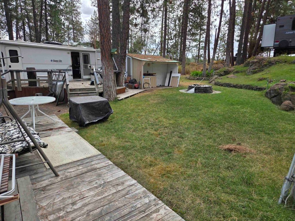 13901 S CLEAR LAKE WAY #18 Way, Cheney, WA 99004