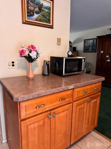 2 Jason Drive, North Brunswick, NJ 08902