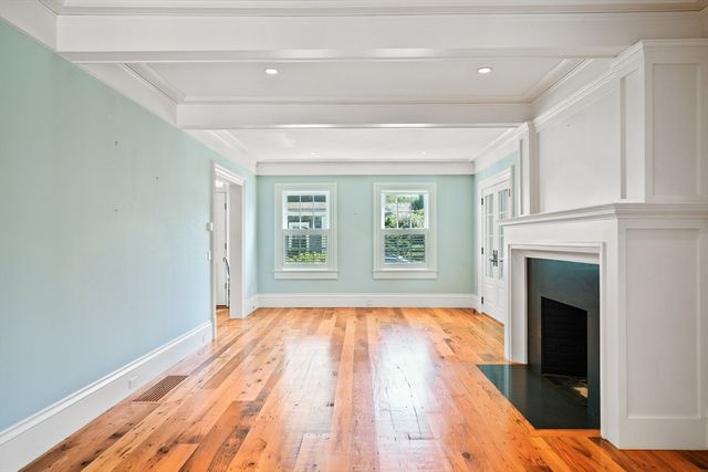 52 South Summer Street, Edgartown, MA 02539