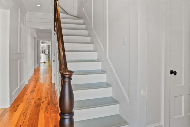 52 South Summer Street, Edgartown, MA 02539