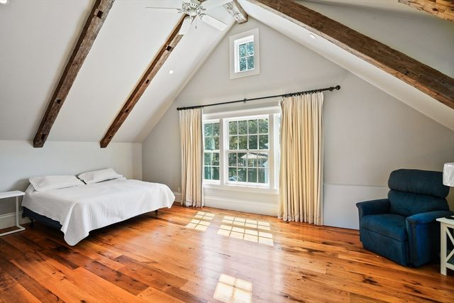 52 South Summer Street, Edgartown, MA 02539