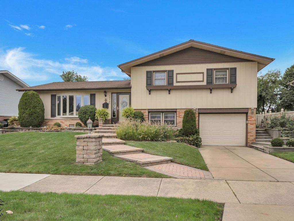 15142 Colina Avenue, Oak Forest, IL 60452 — photo 2