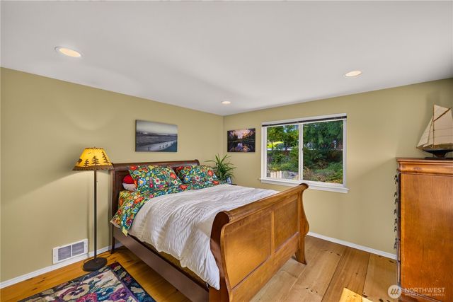 776 shelter bay Drive, La Conner, WA 98257