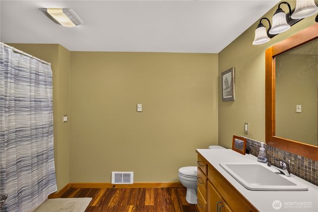 776 shelter bay Drive, La Conner, WA 98257