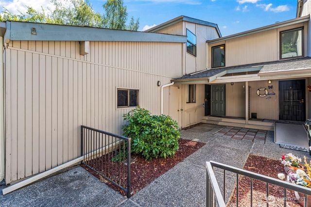 17303 Spanaway Loop Road S #38, Spanaway, WA 98387