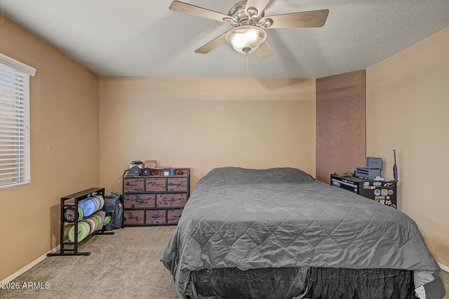 821 E NARDINI Street, San Tan Valley, AZ 85140