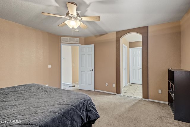 821 E NARDINI Street, San Tan Valley, AZ 85140