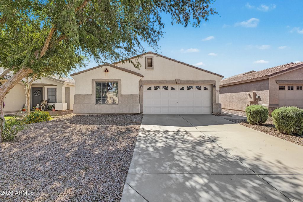 821 E NARDINI Street, San Tan Valley, AZ 85140 — photo 2