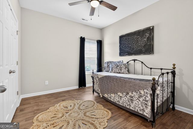 55 Hill Top Circle, Grantville, GA 30220