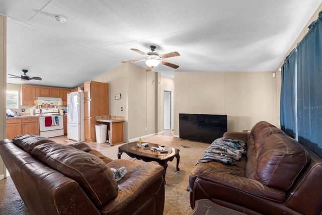 12011 OLD LAKELAND HIGHWAY, Dade City, FL 33525