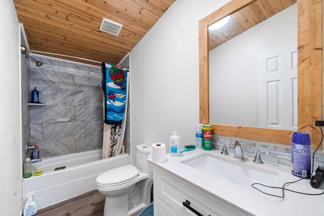 12011 OLD LAKELAND HIGHWAY, Dade City, FL 33525