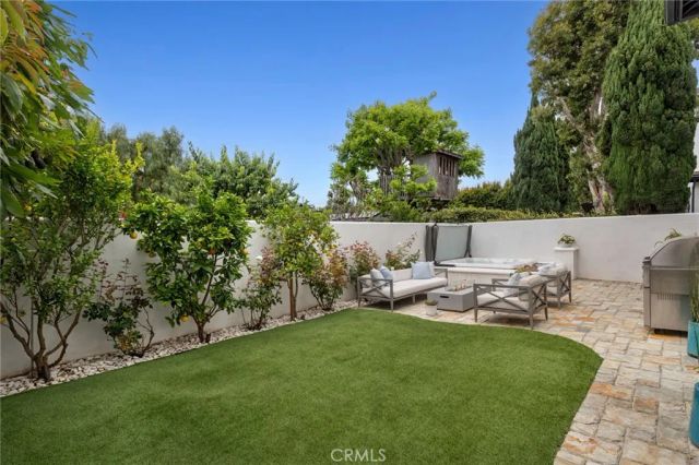 273 Mesa, Costa Mesa, CA 92627