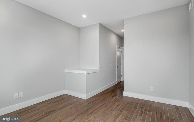 2209 CROSS ST, Philadelphia, PA 19146