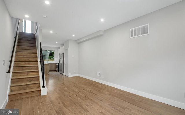 2209 CROSS ST, Philadelphia, PA 19146