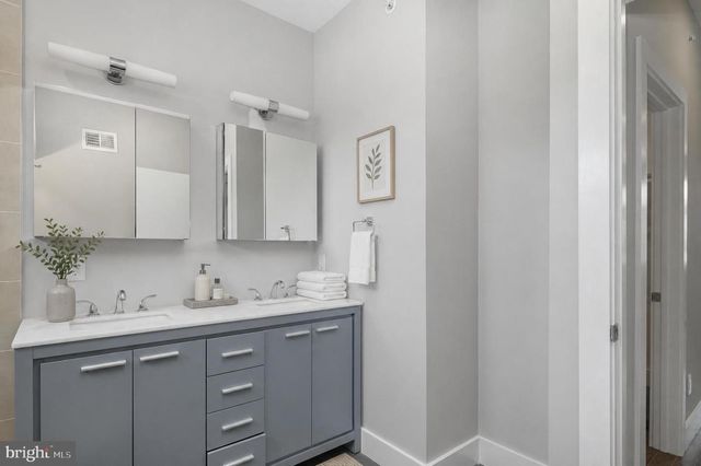2209 CROSS ST, Philadelphia, PA 19146