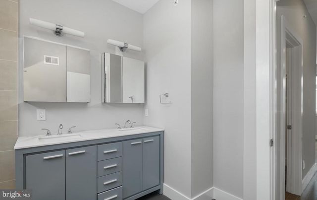 2209 CROSS ST, Philadelphia, PA 19146