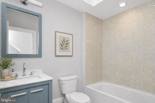 2209 CROSS ST, Philadelphia, PA 19146