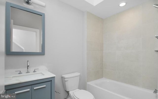 2209 CROSS ST, Philadelphia, PA 19146