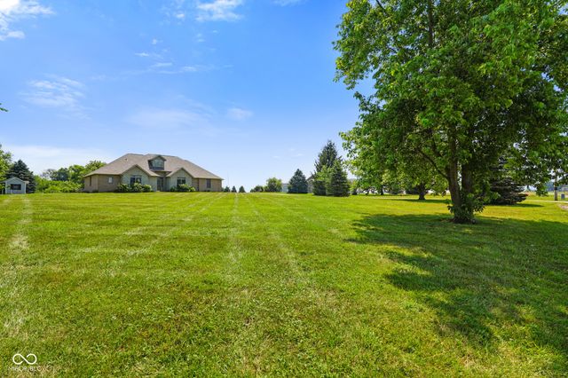 7099 S 1100 W, Jamestown, IN 46147