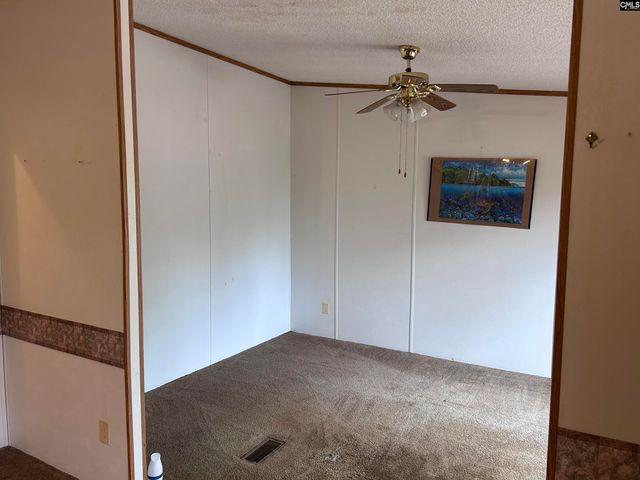 1749 Blacksgate E, Prosperity, SC 29127