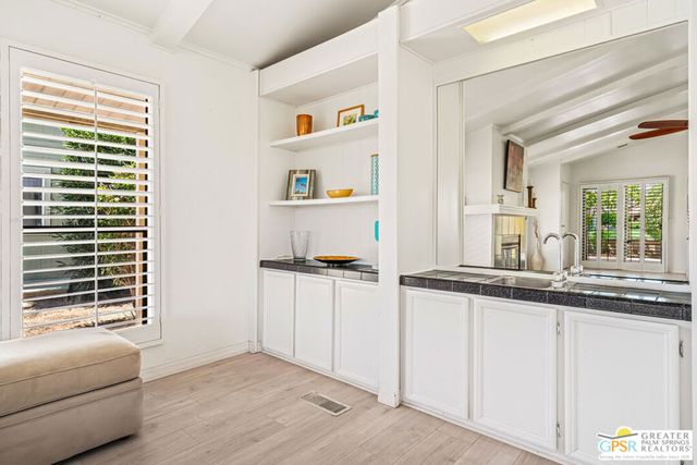 73450 Country Club Drive 124, Palm Desert, CA 92260