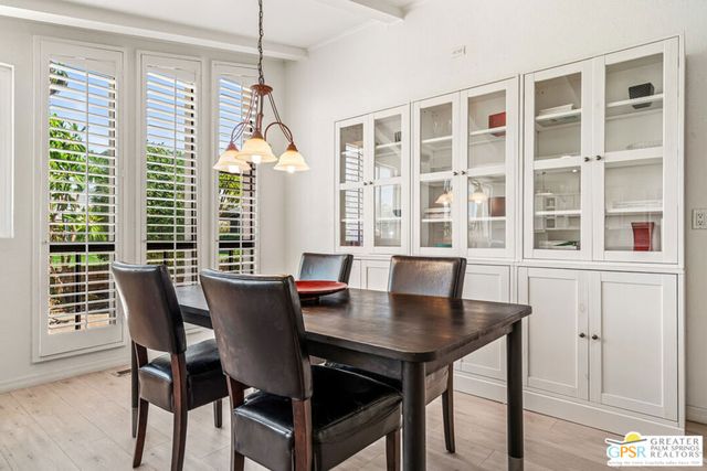 73450 Country Club Drive 124, Palm Desert, CA 92260