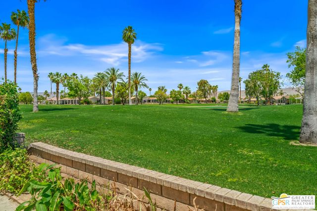 73450 Country Club Drive 124, Palm Desert, CA 92260