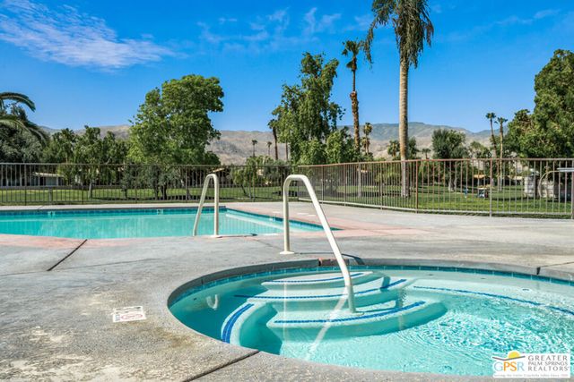 73450 Country Club Drive 124, Palm Desert, CA 92260