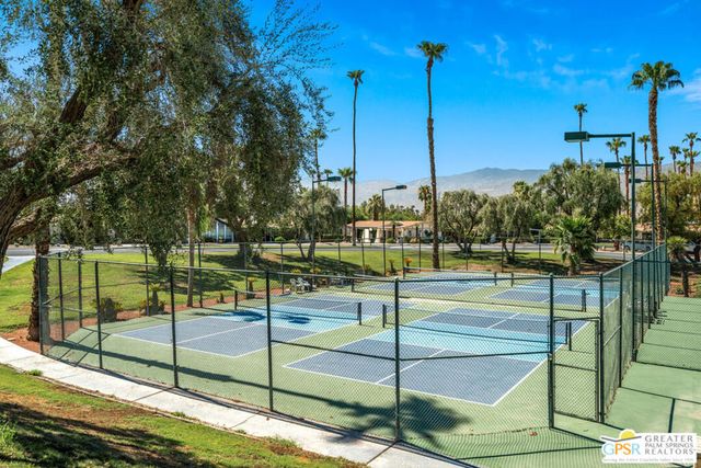 73450 Country Club Drive 124, Palm Desert, CA 92260