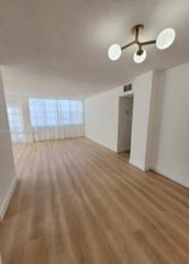 2025 NE 164th St 816, North Miami Beach, FL 33162