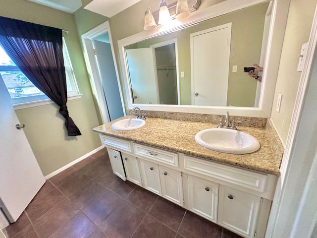 17502 Cassina Drive, Spring, TX 77388