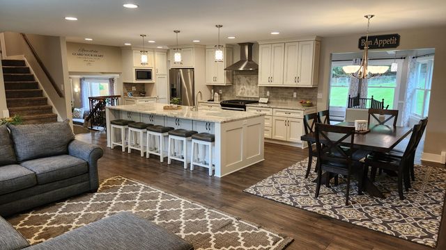 1538 Hillsboro Avenue SE, Grand Rapids, MI 49546